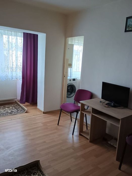 cv 21 chirie garsoniera Cuza Voda,etaj IV