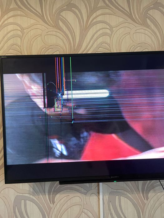 Телевизор 50 диагональ Sony СРОЧНО