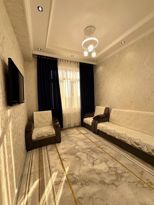 Байналминал 4/4/7.98м2 Срочно Продам квартиру