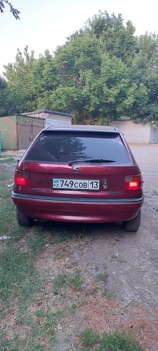 Опель Астра Ф 1.6 1992