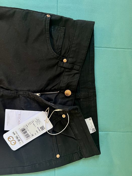 Blugi skinny Escada mărimea XXS (32) negri