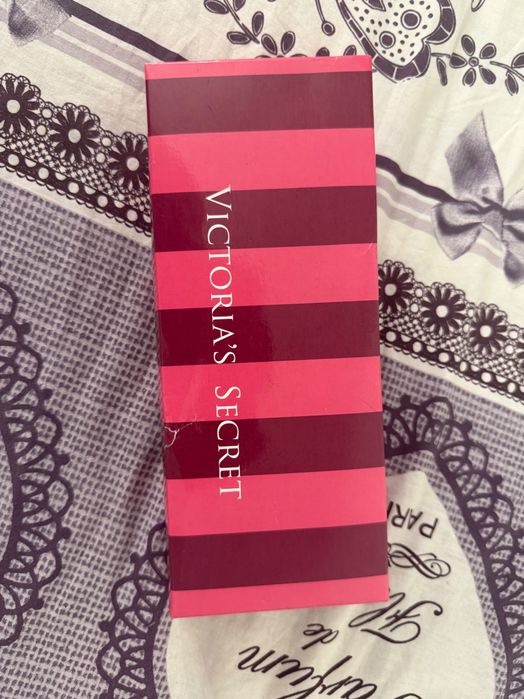 Комплект бельо Victoria’s Secret