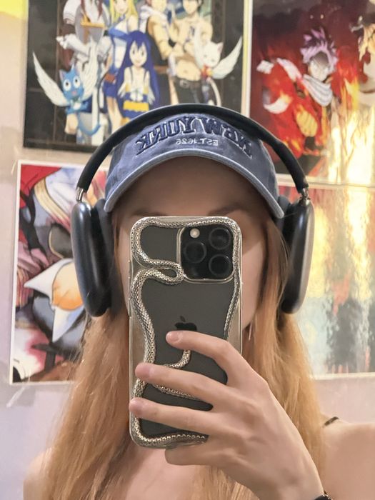 AirPods Max новые