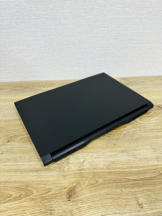 MSI KATANA Core i5-11Gen+RTX2050 Большой 17,3 Дисплей Топ игравой ноут