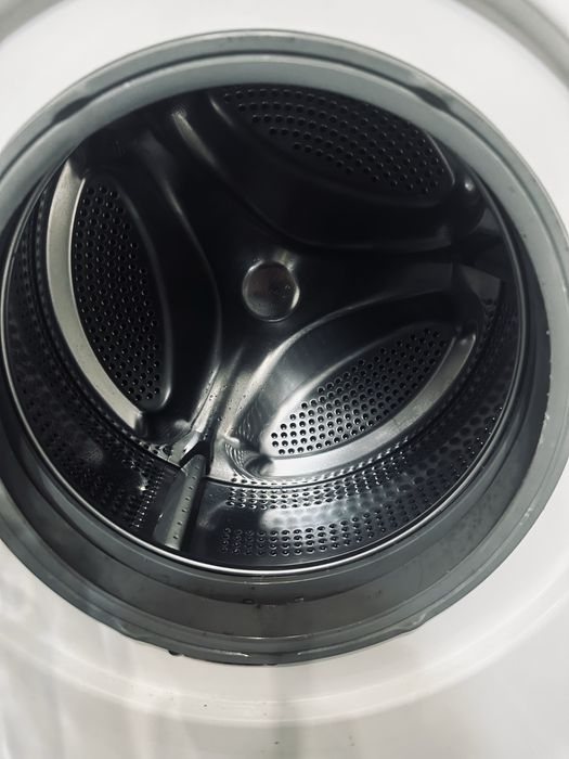 стиралка LG автомат на 5кг