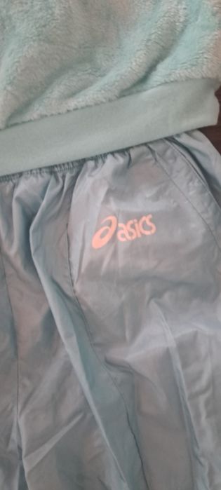 Оригинално ново долнище Asics