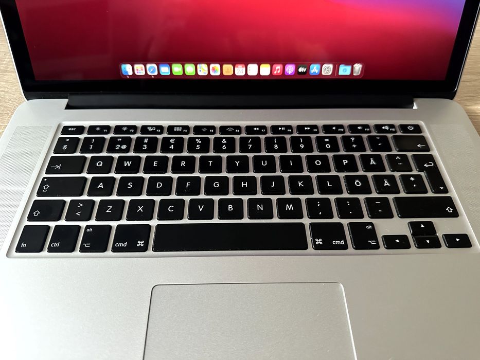 MacBook Pro 15 Retina Mid 2014 i7 16 Gb ram 480 Gb Ssd Iasi • OLX.ro