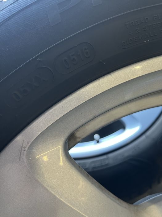 Джанти с гуми Style 243 225/50R17 5x120