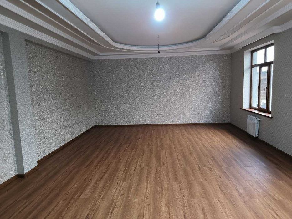Продается капитальный 2х этажный дом на 6 соток в МСГ Алишеробод.
