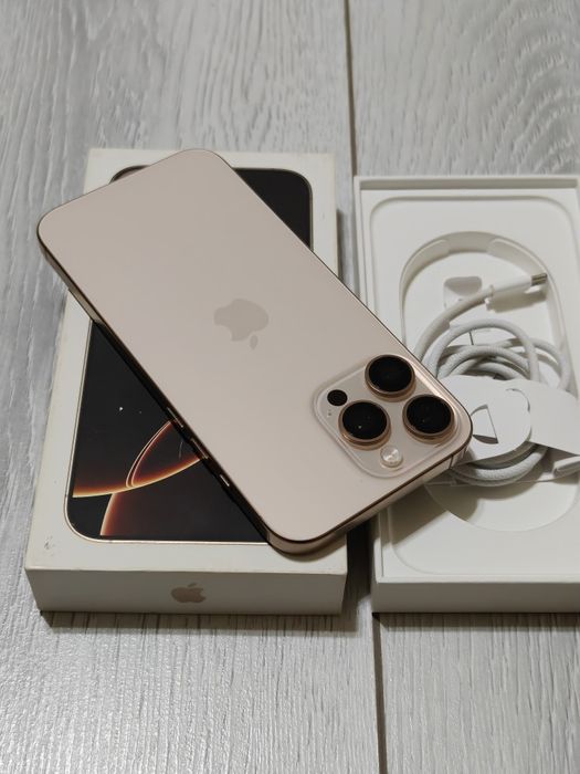 iPhone 16 Pro Max 256 ёмкость 100 родные