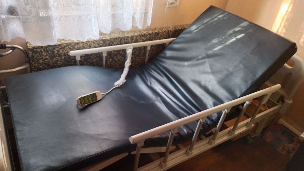 Кровать  медицинская трансформер