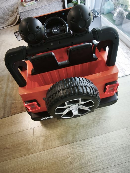 Mașinuță electrică Jeep Rubicon