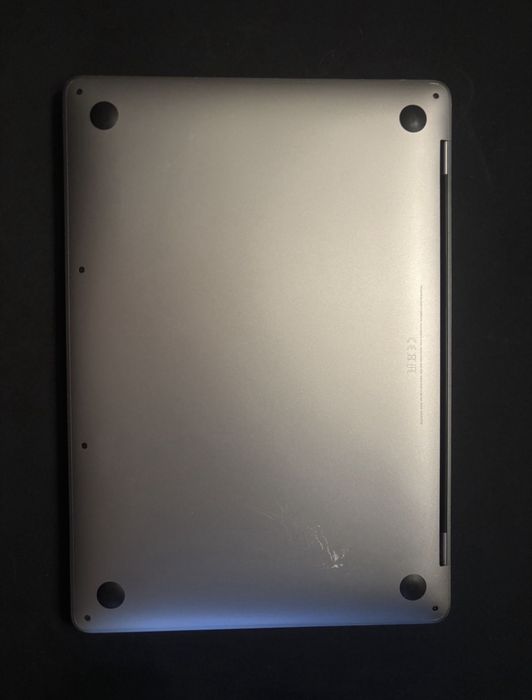 MacBook Pro 2022 13” / 2022 / 512GB