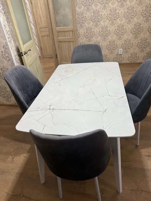 Продам стол дерево мрамор