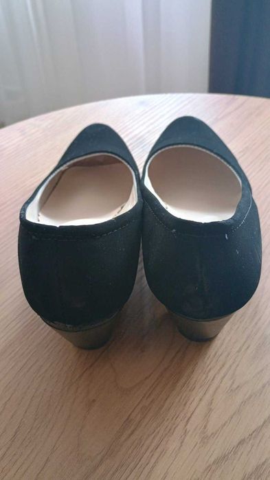 Дамски обувки велур