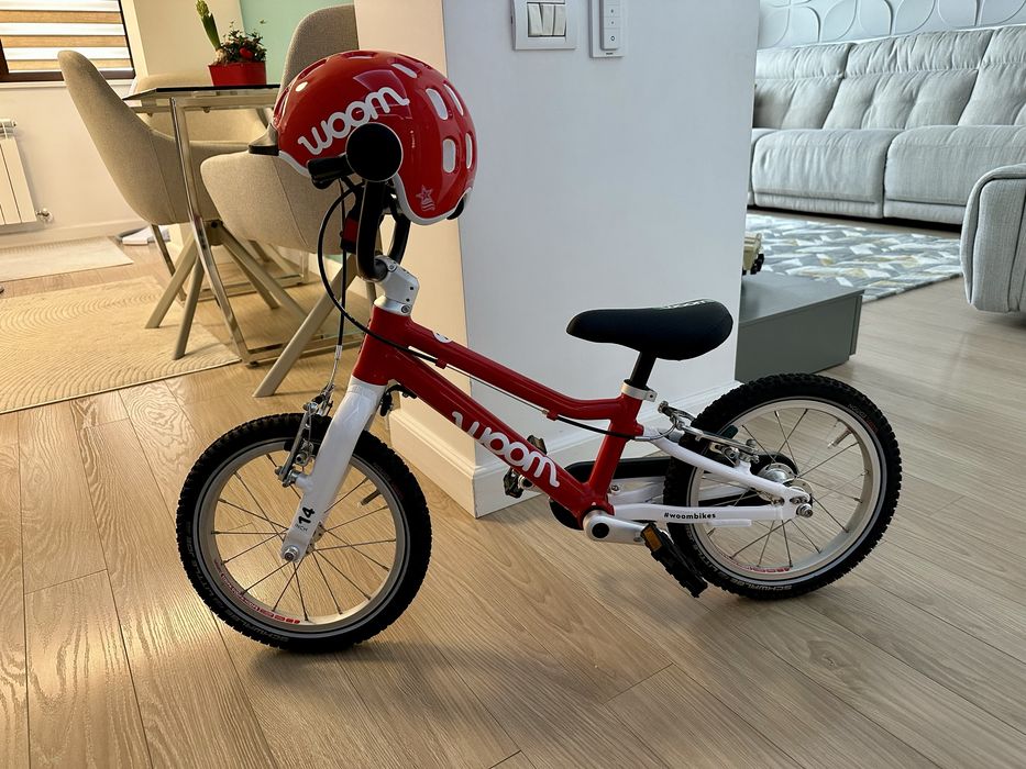 Bicicleta WOOM 2 roșie + cască WOOM marimea S