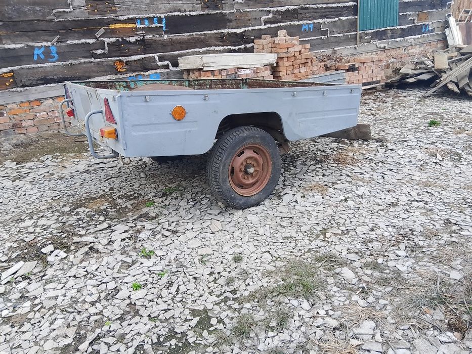 Продам прицеп для легкового автомобиля .