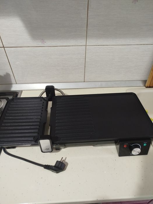 Grătar electric Hoffen EG-1268 2000w