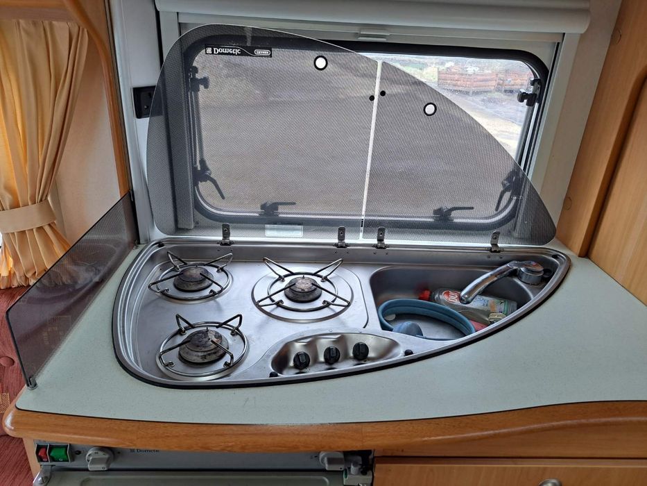Каравана Lunar Chateau 500