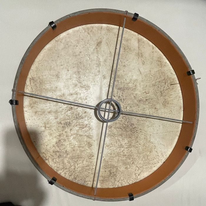 Vand toba/doba de Anul Nou/sarbatori cu membrana din piele de vitel