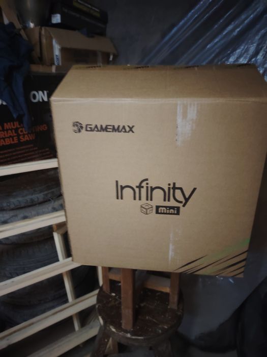 Продавам Am4 компютър