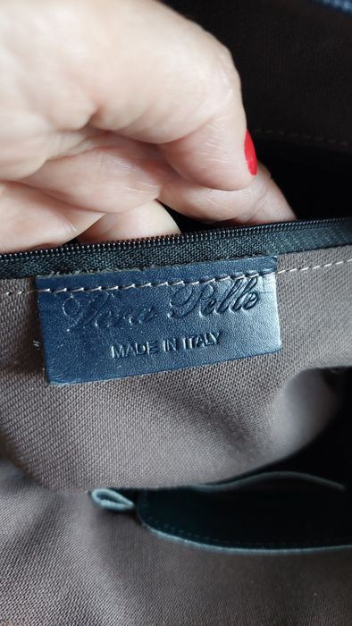 Geanta noua piele naturala lacuita si sandale cadou