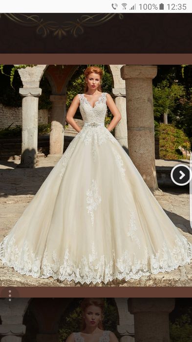 Rochie mireasa în A line