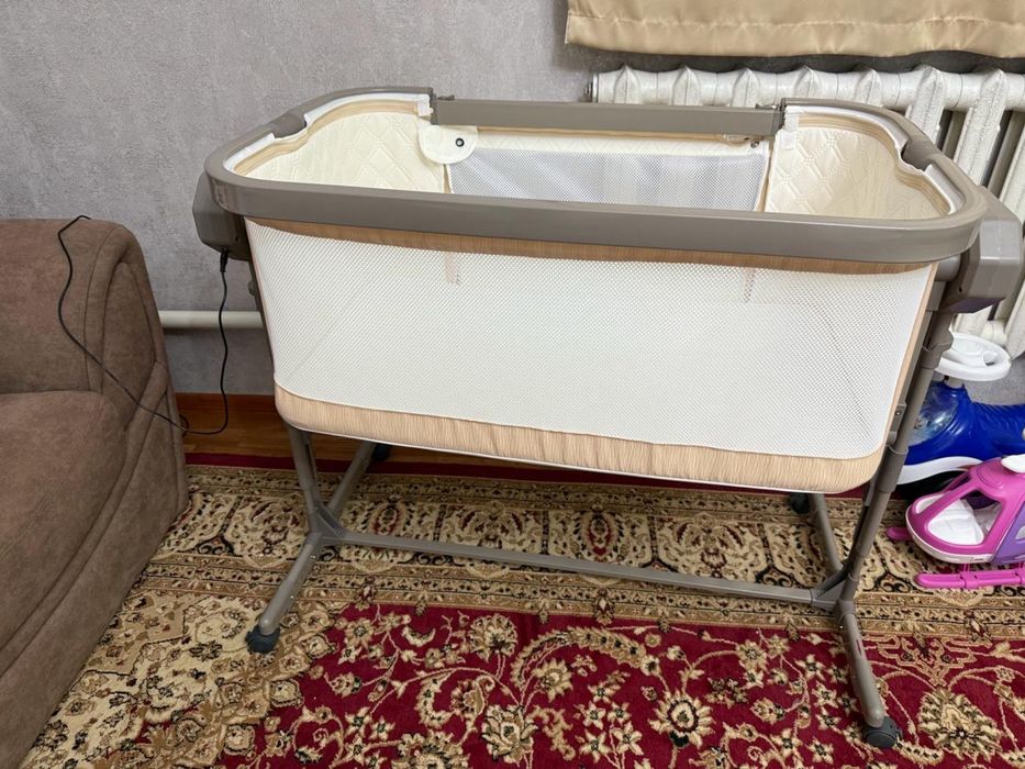 Продам электрическую люльку