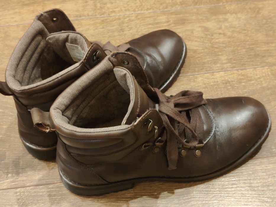 Ботинки мужские продам .