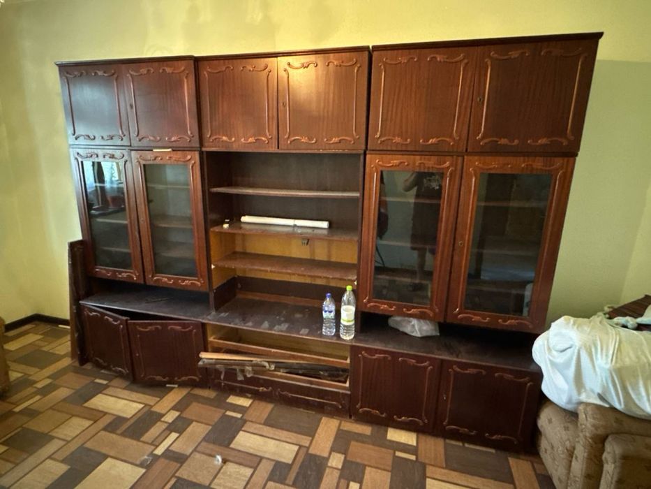 шкаф 2шт кресло 2шт и диван