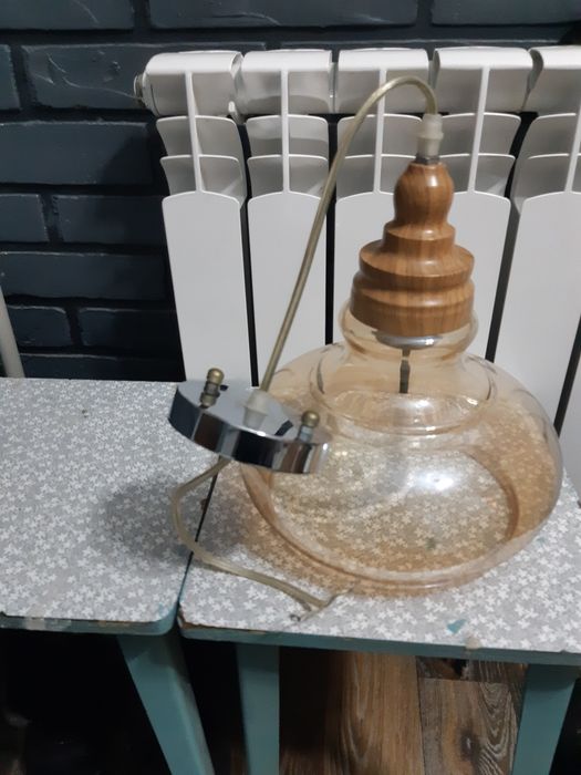 Люстра,плафон...