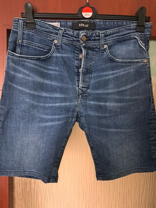 Pantaloni scurti Replay impecabili