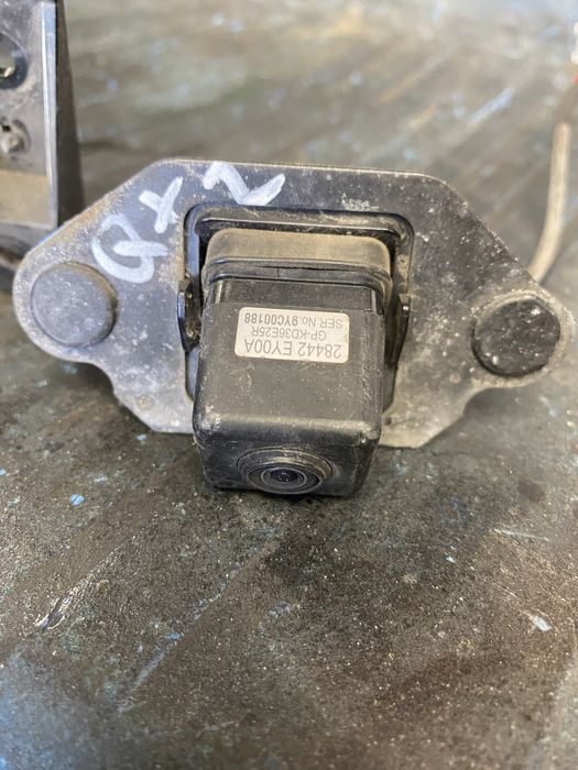 Предна задна камера нисан кашкай 2011г