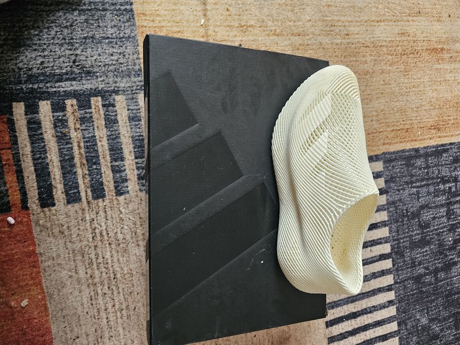 Vând urgent Adidas Climacool 3d  bărbați