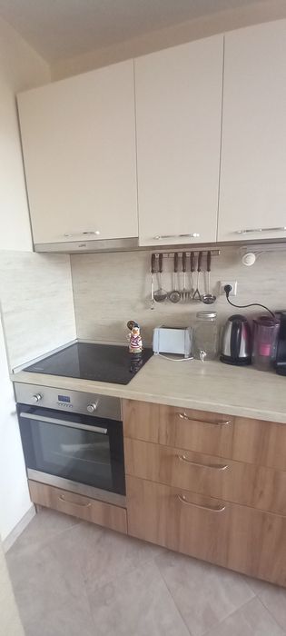 Продава се Четиристаен апартамент в Бургас, Център - 140 кв.м за 965 €/кв.м - Снимка #5