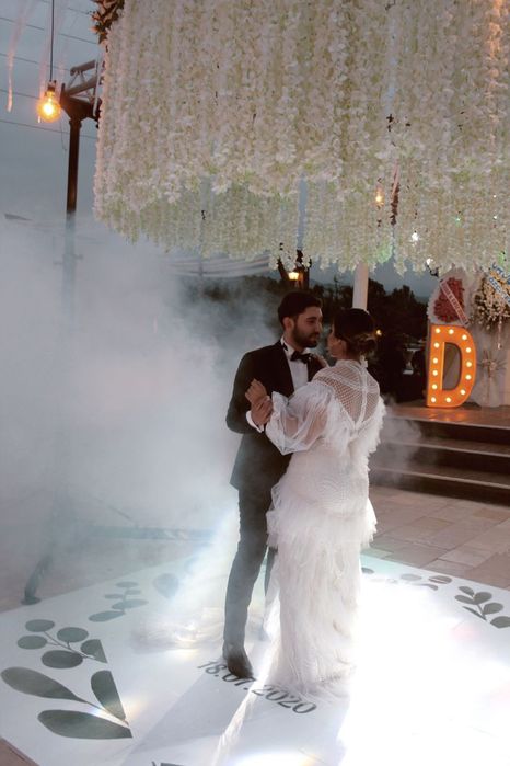 Снег, дым, эффект золушки.