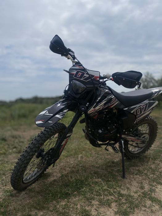 Продам Эндуро 300 кубов