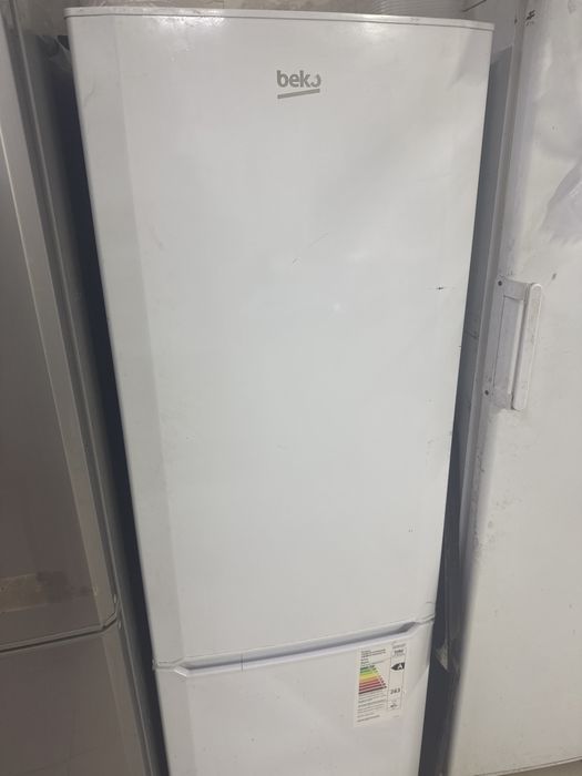 Холодильник и морозильник