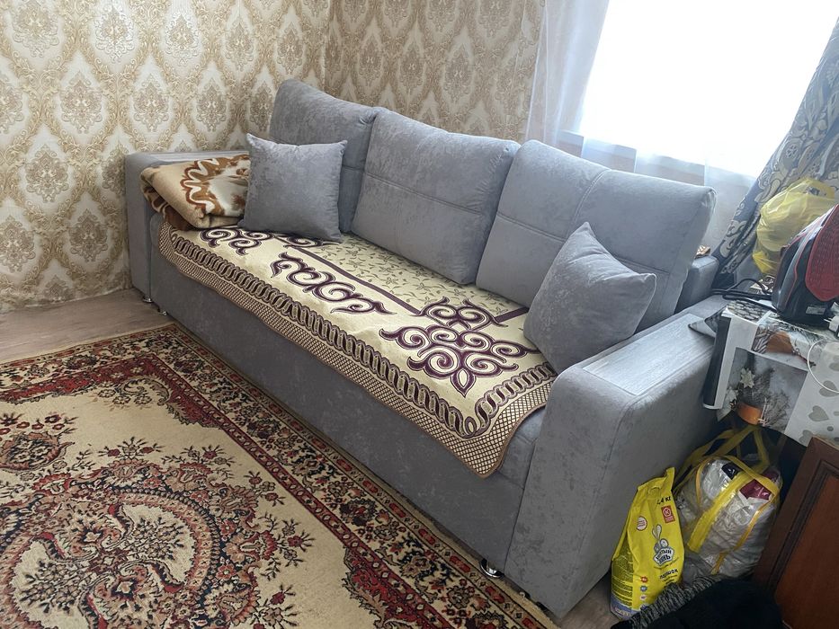 Диван в отличном состоянии