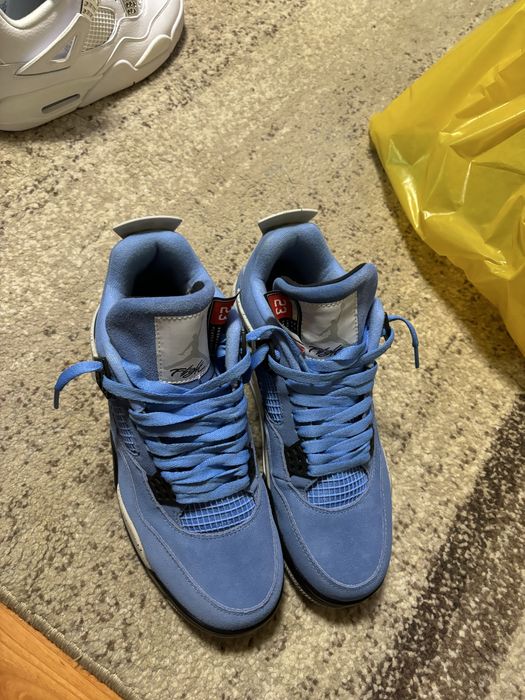 Air Jordan 4 University blue ( Unc)