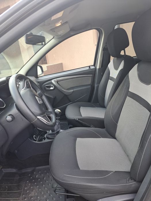 DACIA DUSTER Black  Touch 1.5 DCI/An 2017
