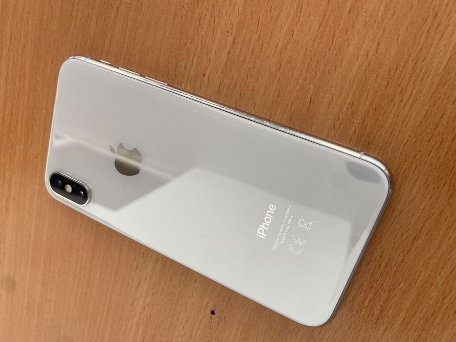 Apple iPhone X.