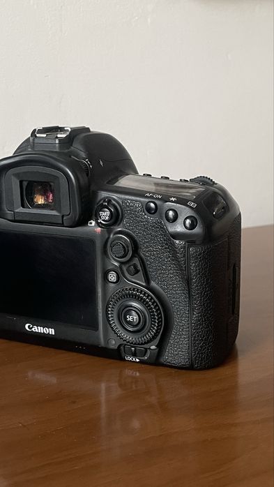 Canon 5D mark IV