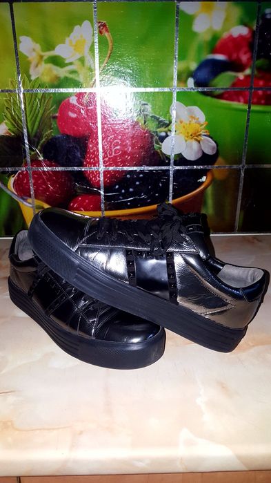 pantofi  dama 42