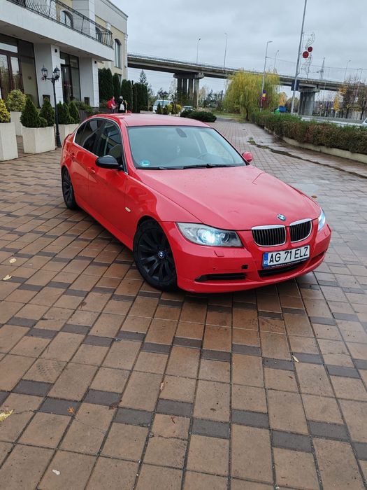 Seria 3 E90 325xi 2006 4x4 218cp