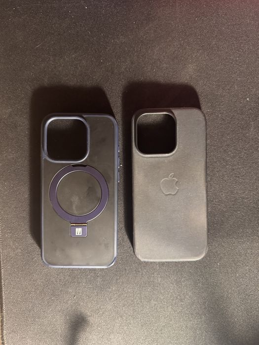 Чехлы на iphone 15 pro.