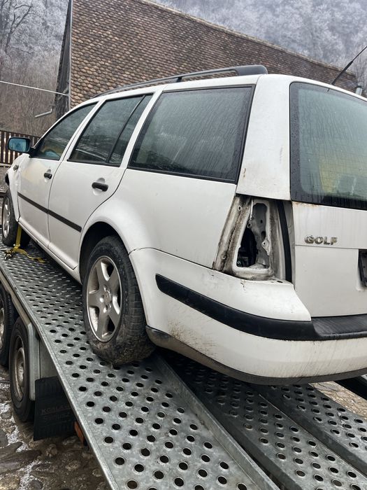 Dezmembrez golf 4 1.9 diesel 2005