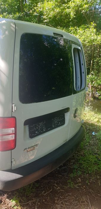 VW Caddy 1.6 tdi  2013г на части