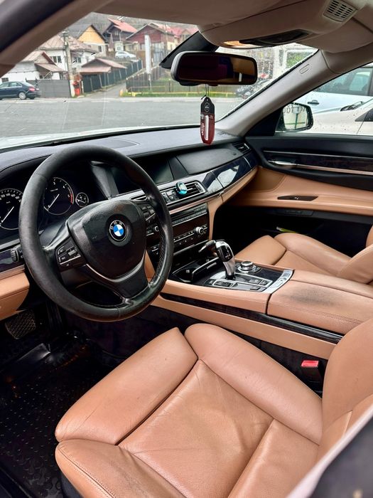 VAND BMW F01 730D 2009