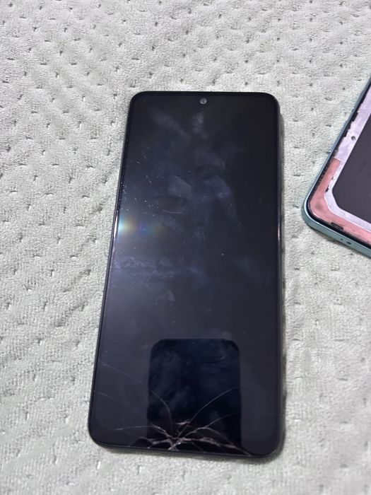Телефон Redmi note 12